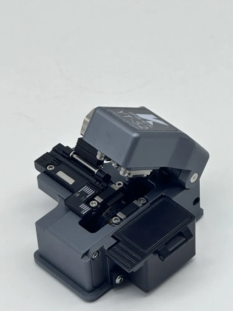YT-52 TAM OTOMATİK FİBER OPTİK KESİCİ